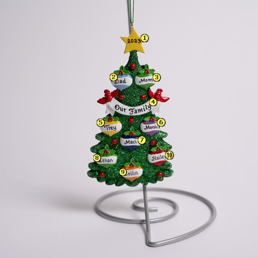 Tree With Ornaments Family of 8