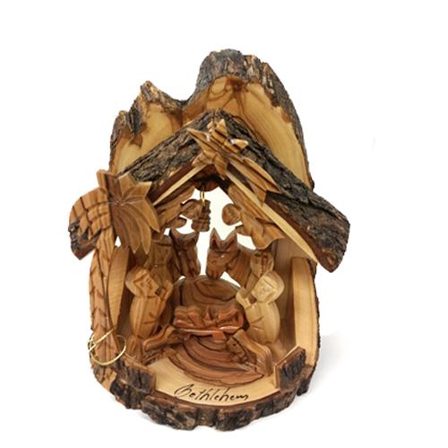 Bark Grotto with Animals