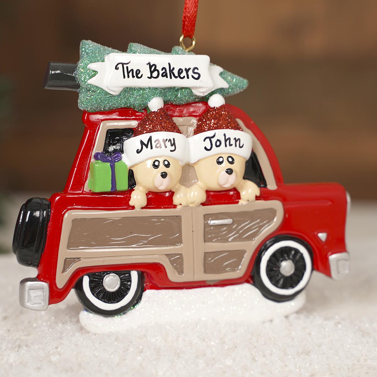 Woody Wagon Couple - Christmas Place