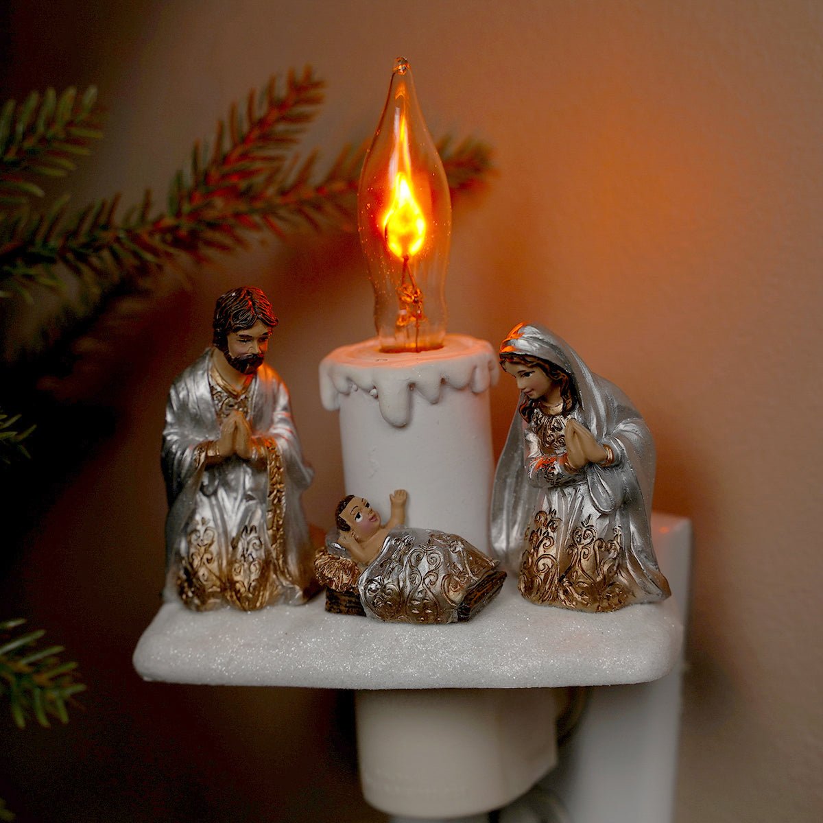 Holy Family Nightlight - Christmas Place