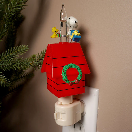 Snoopy Bubble Nightlight - Christmas Place