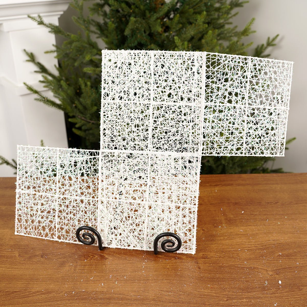 8x8x8Inch White Eyelash Box - Christmas Place