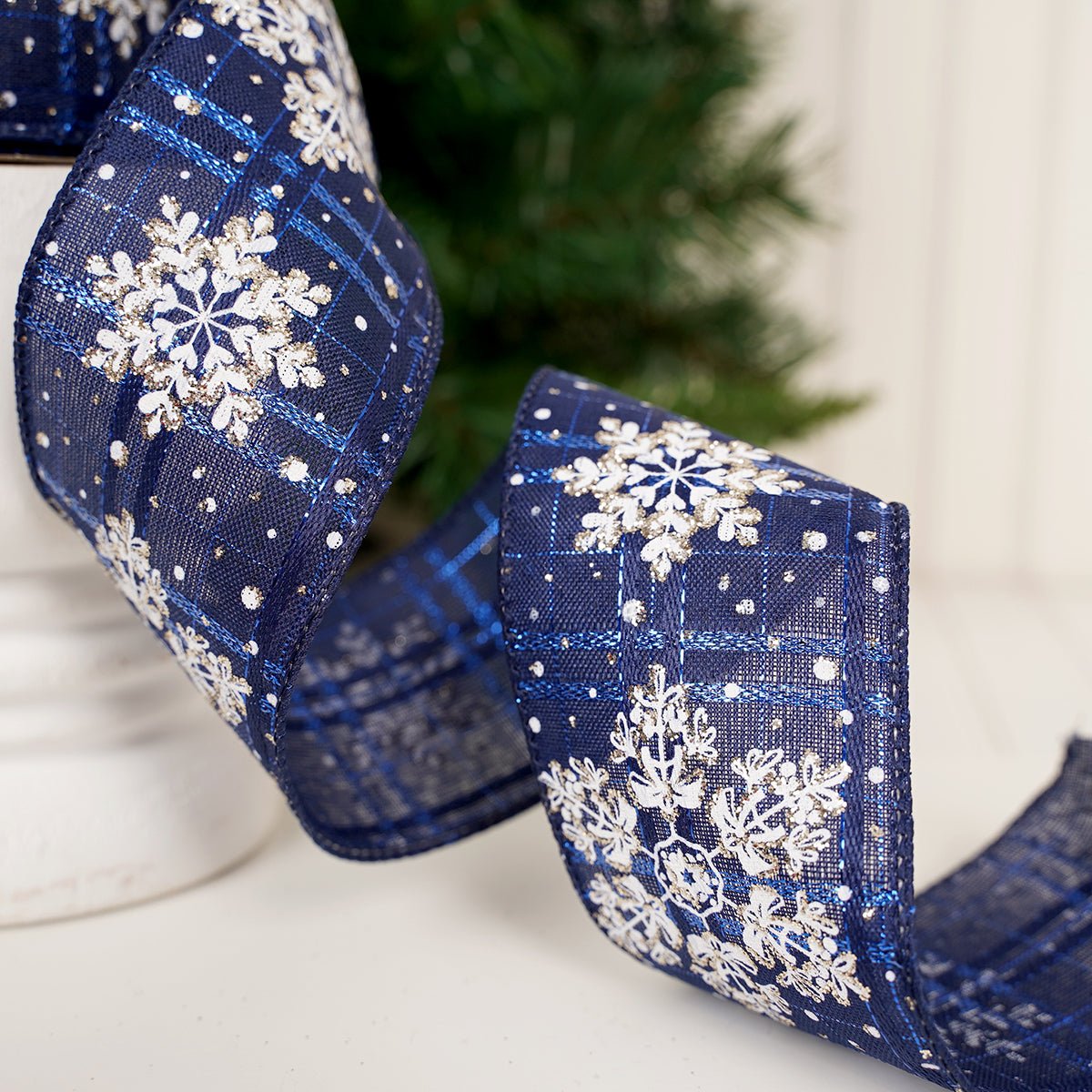2.5IN BLUE WHITE SNOWFLAKE (10) - Christmas Place