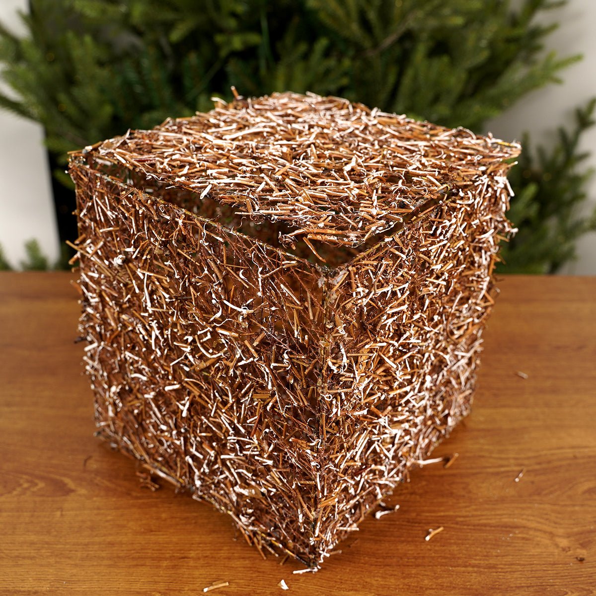 White Natural Wire Mesh Box - Christmas Place