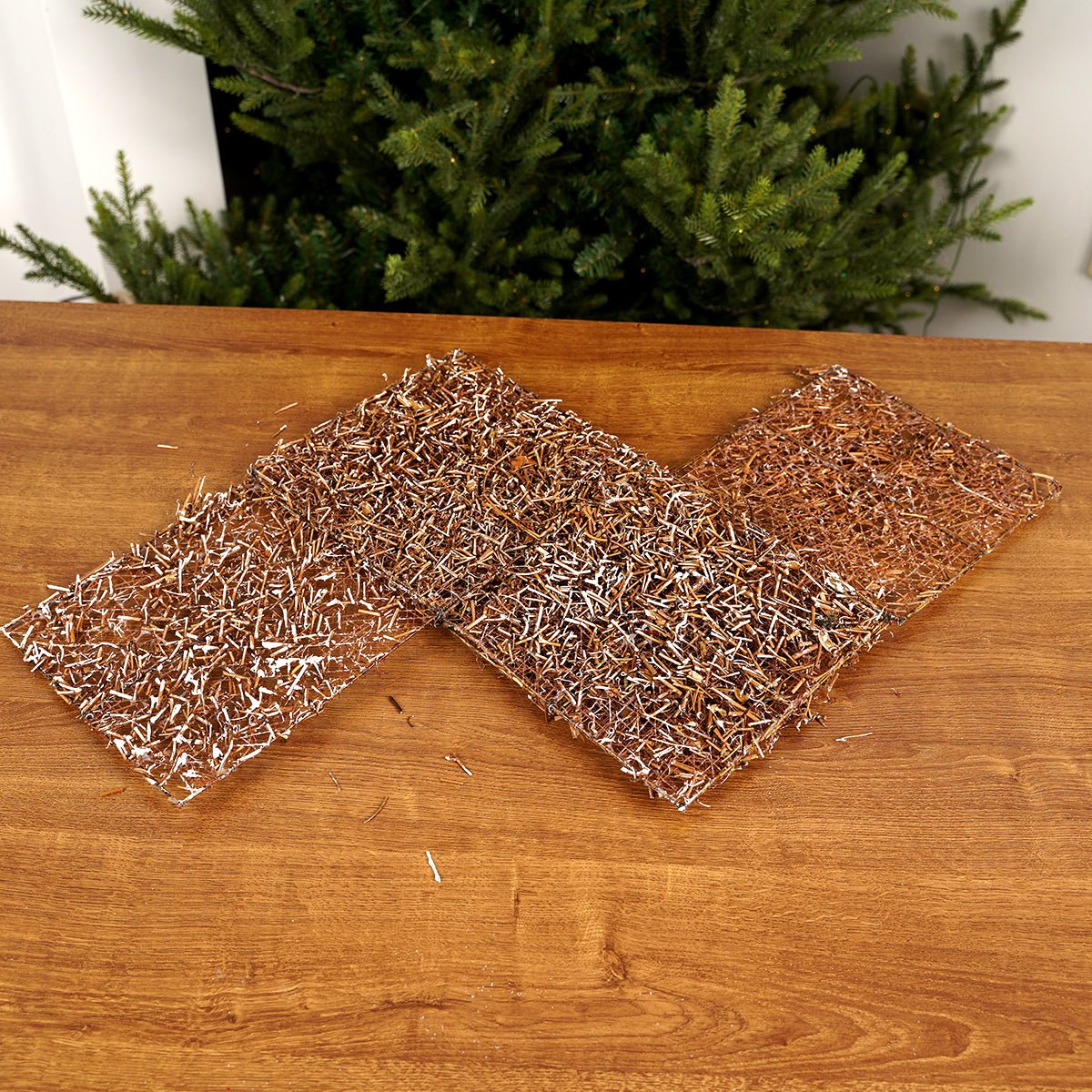 White Natural Wire Mesh Box - Christmas Place