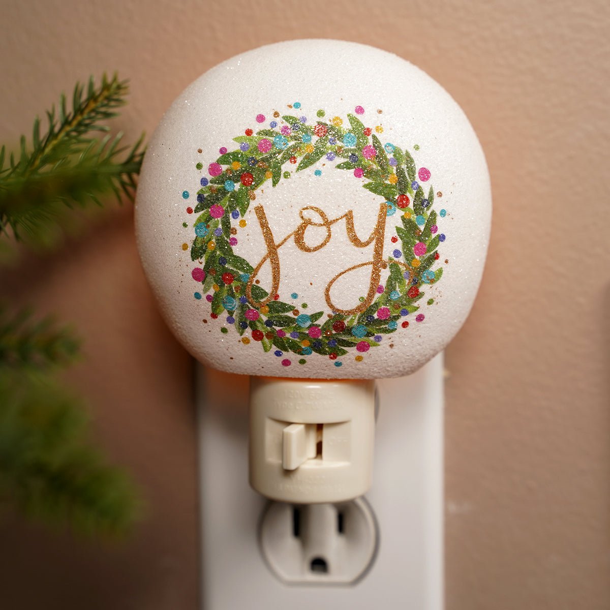 Sparkle Joy Wreath Night Light - Christmas Place