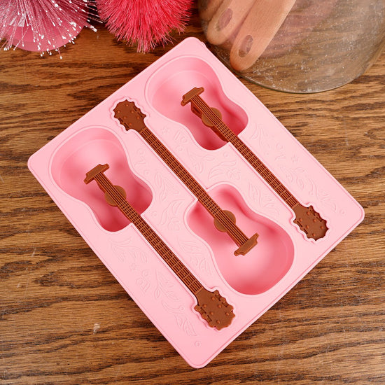 DOLLY PARTON ICE MOLD WITH GUITAR STIRRERS - Christmas Place