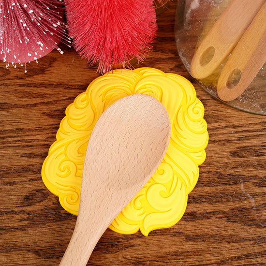 DOLLY PARTON SPOON REST - Christmas Place