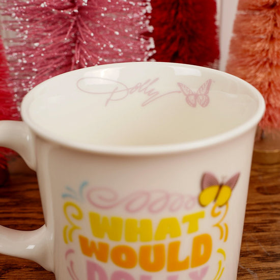 What Would Dolly Do Mug - Christmas Place