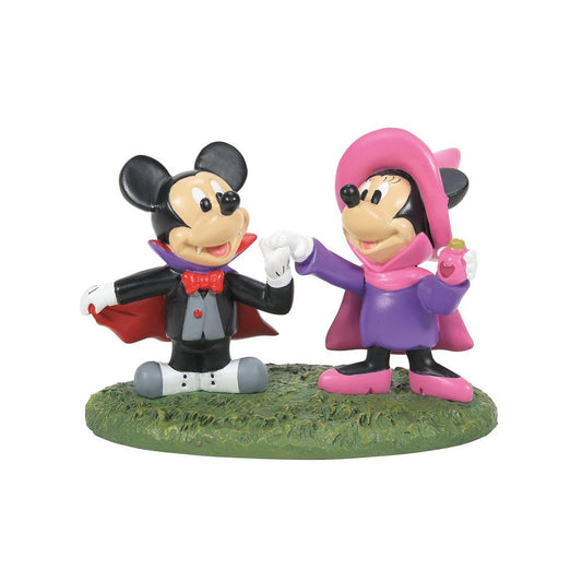 Mickey and Minnie's Costume Fun
