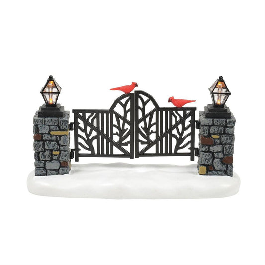 Cardinal Lighted Christmas Gate