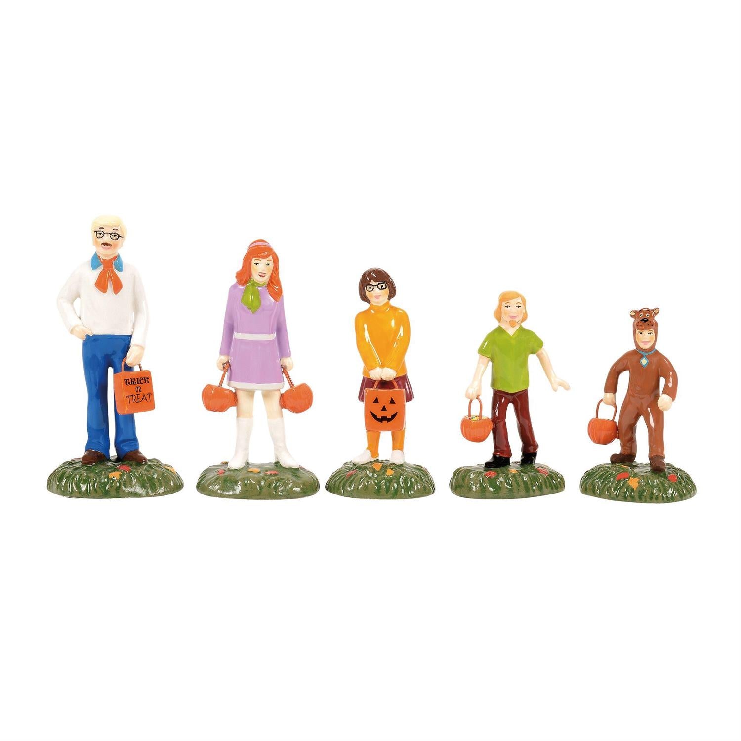 2026 Scooby Doo Trick or Treaters Set of 5 - Christmas Place