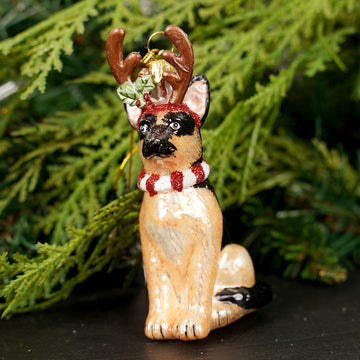 German Shepherd Ornament - Christmas Place