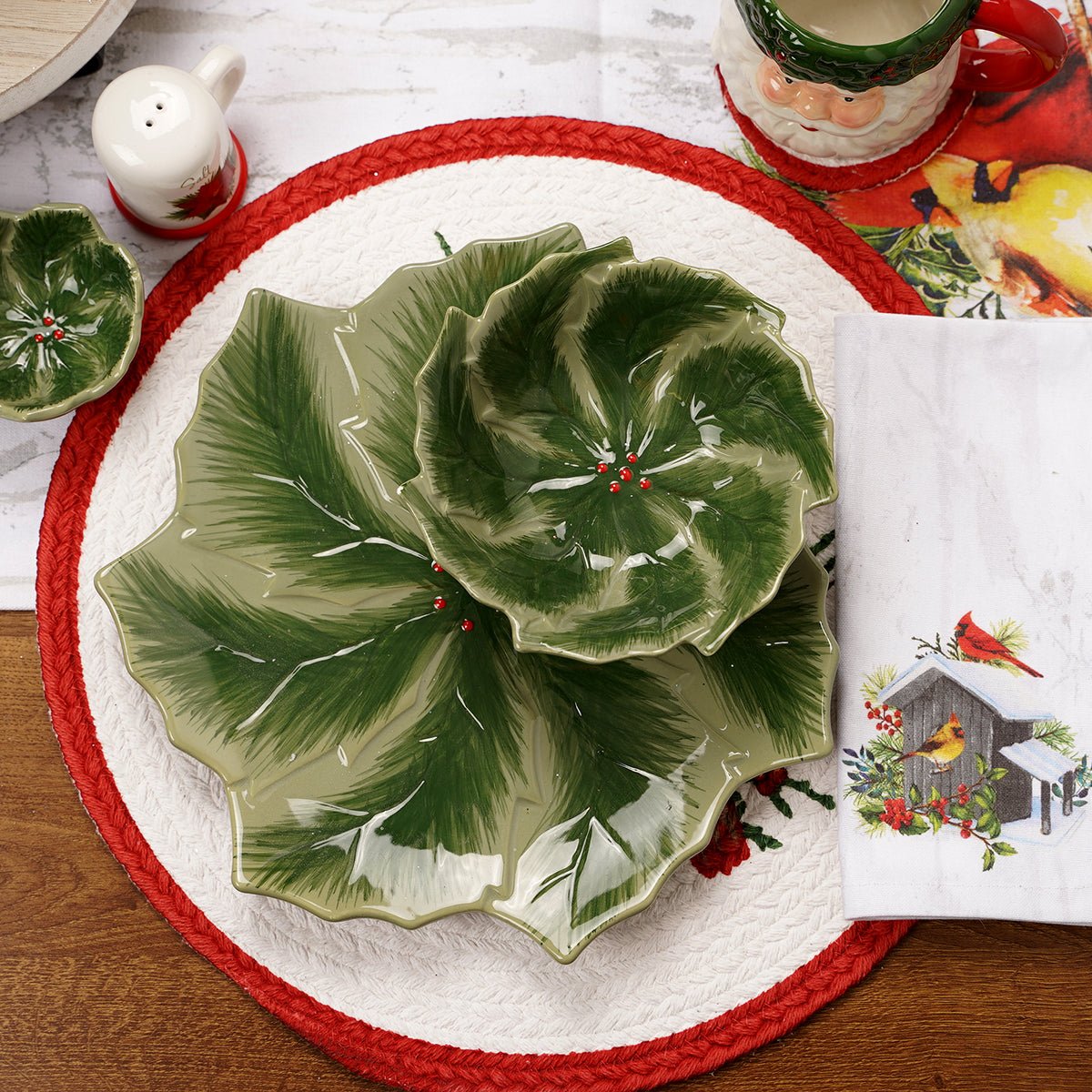 Festive Green Holly Leaf Holiday Dinner Plate - Christmas Place