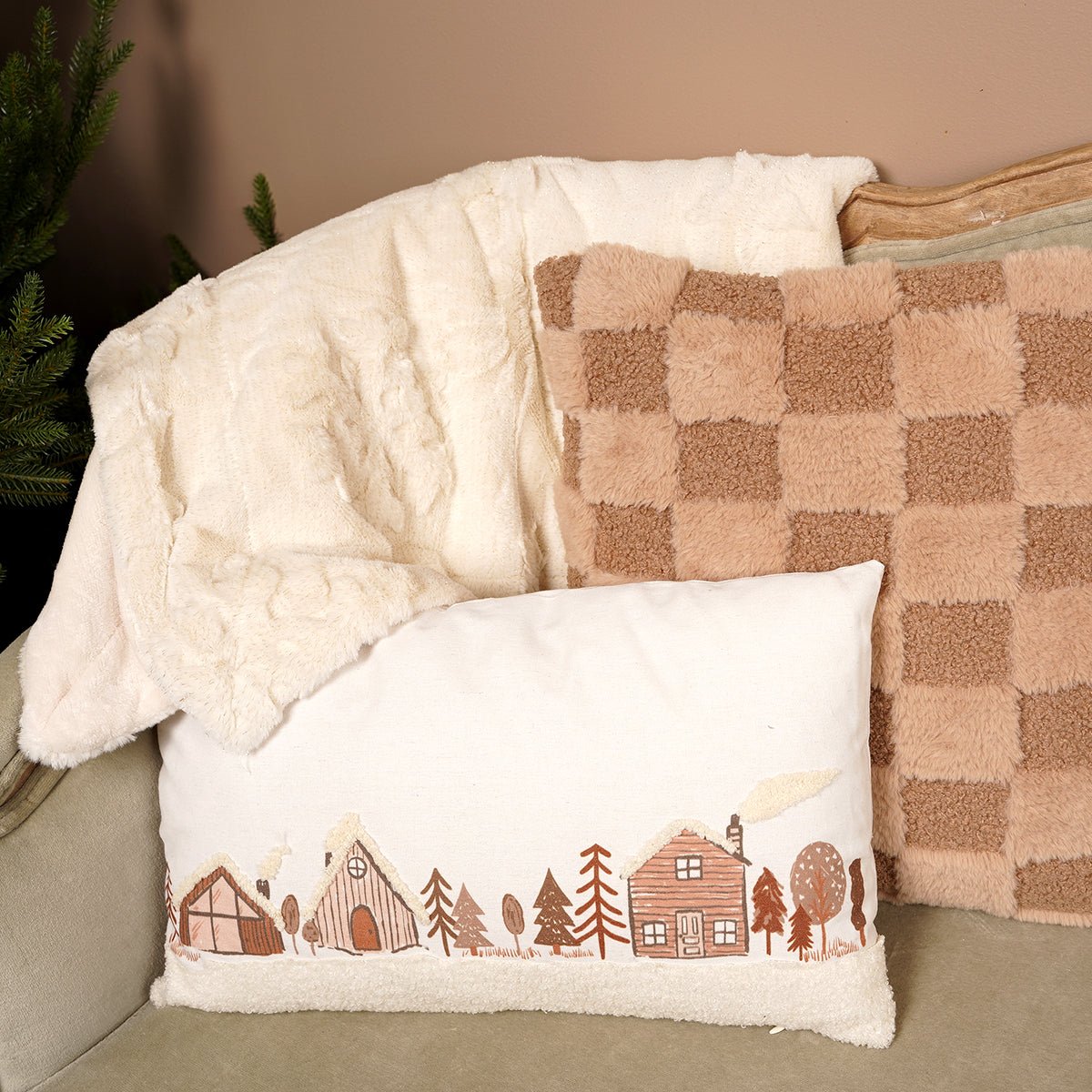 66X51In Off White Throw - Christmas Place