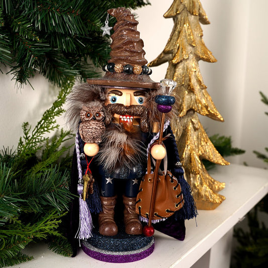 Wizard with Owl Nutcracker - Christmas Place
