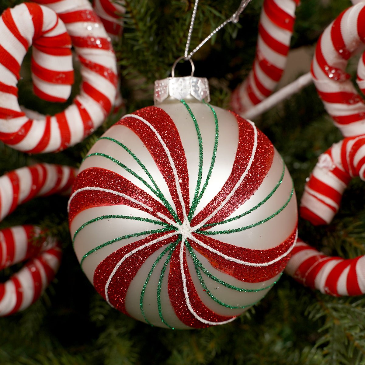 4.5IN GLASS PEPPERMINT BALL - Christmas Place