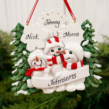 Snowman Family Of 3 With Snowflakes - Christmas Place