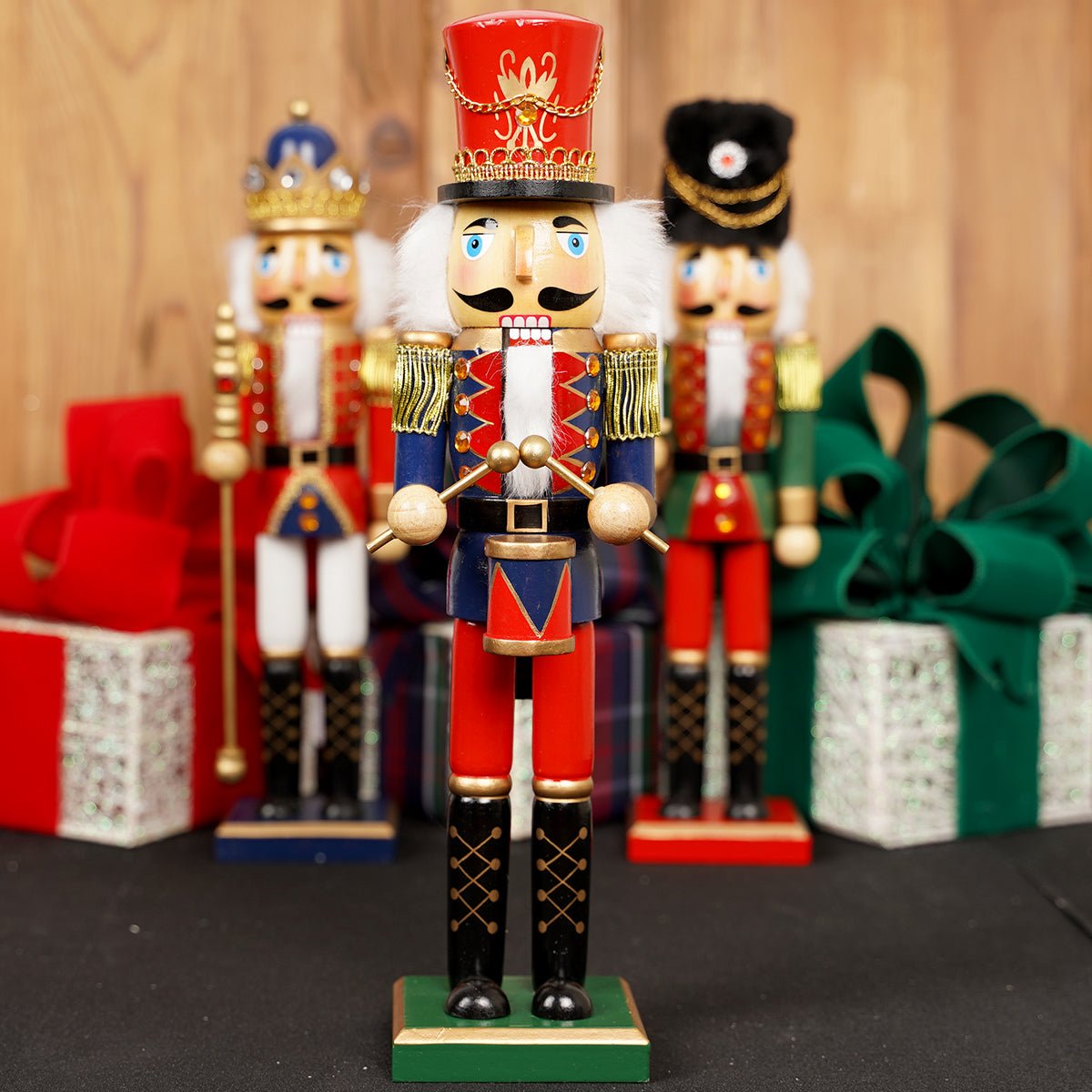 15" King and Soldier Nutcrackers - Christmas Place