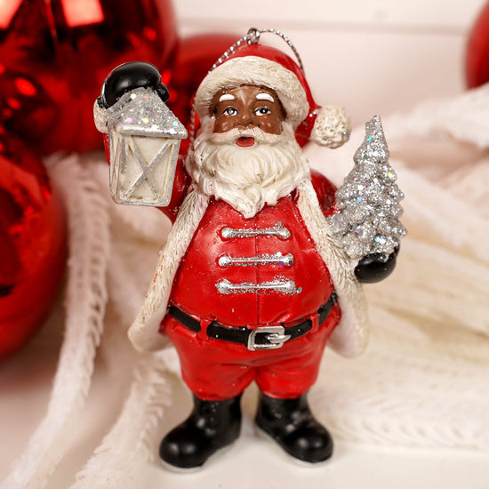 Heritage Santa With Tree - Christmas Place