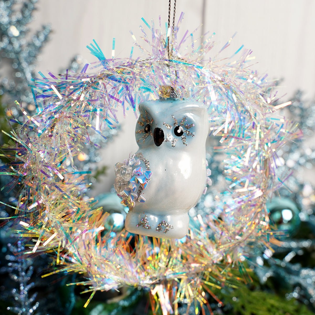4IN OWL ON WREATH ORN - Christmas Place