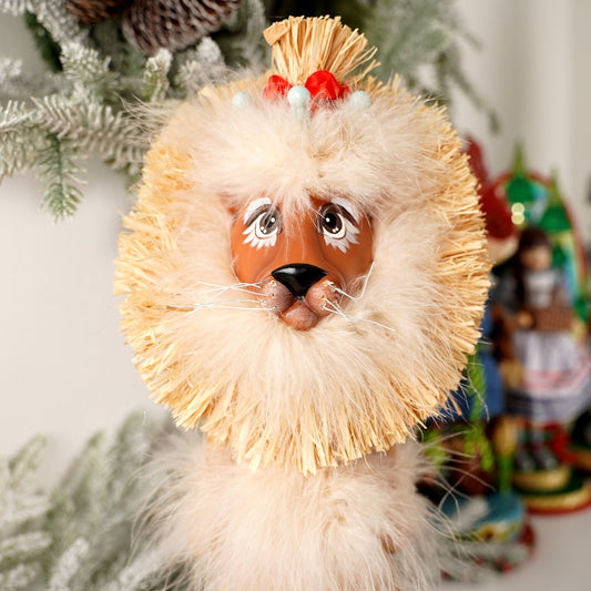 Cowardly Lion Nutcracker - Christmas Place