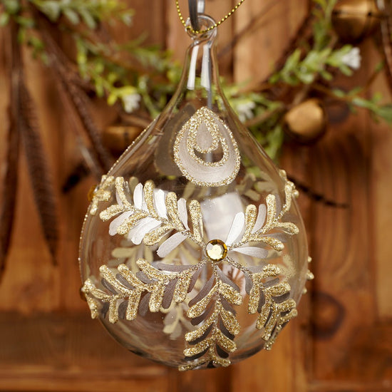 5.5IN GLASS GOLD LEAF ORN - Christmas Place