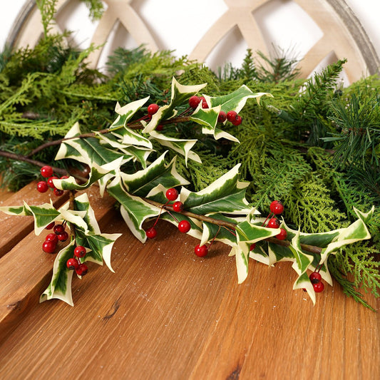 30In Fresh Cut Holly Spray - Christmas Place