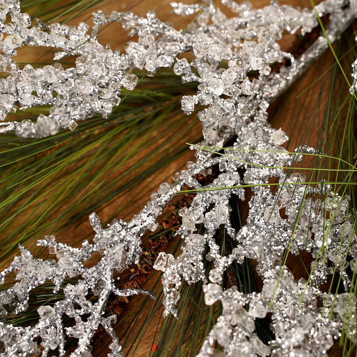 36In Silver Ice Glitter Spray - Christmas Place