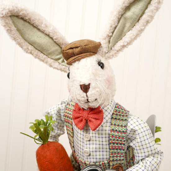 Carrot Garden Bunny - Christmas Place