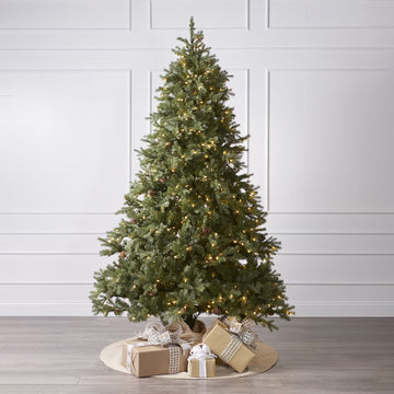 9ft Grandview Pine Tree with LED lights