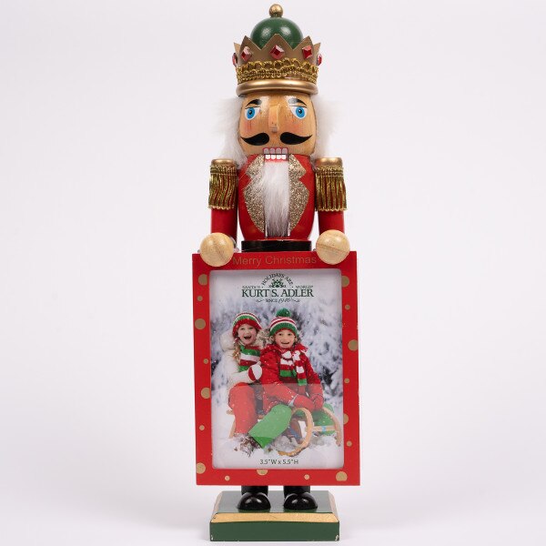 15 Inch King Nutcracker With Frame2