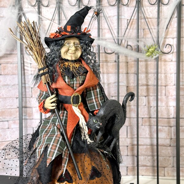 2024 Lighted Ida Witch-1