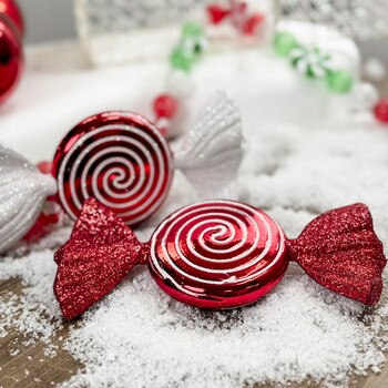 Candy Stripe Ornament-1