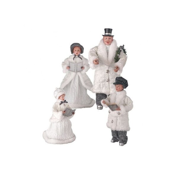Winter Carolers Set of 4