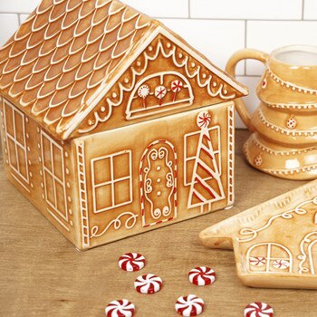 Gingerbread House Cookie Jar-1